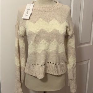 Kendall and Kylie sweater sz.L